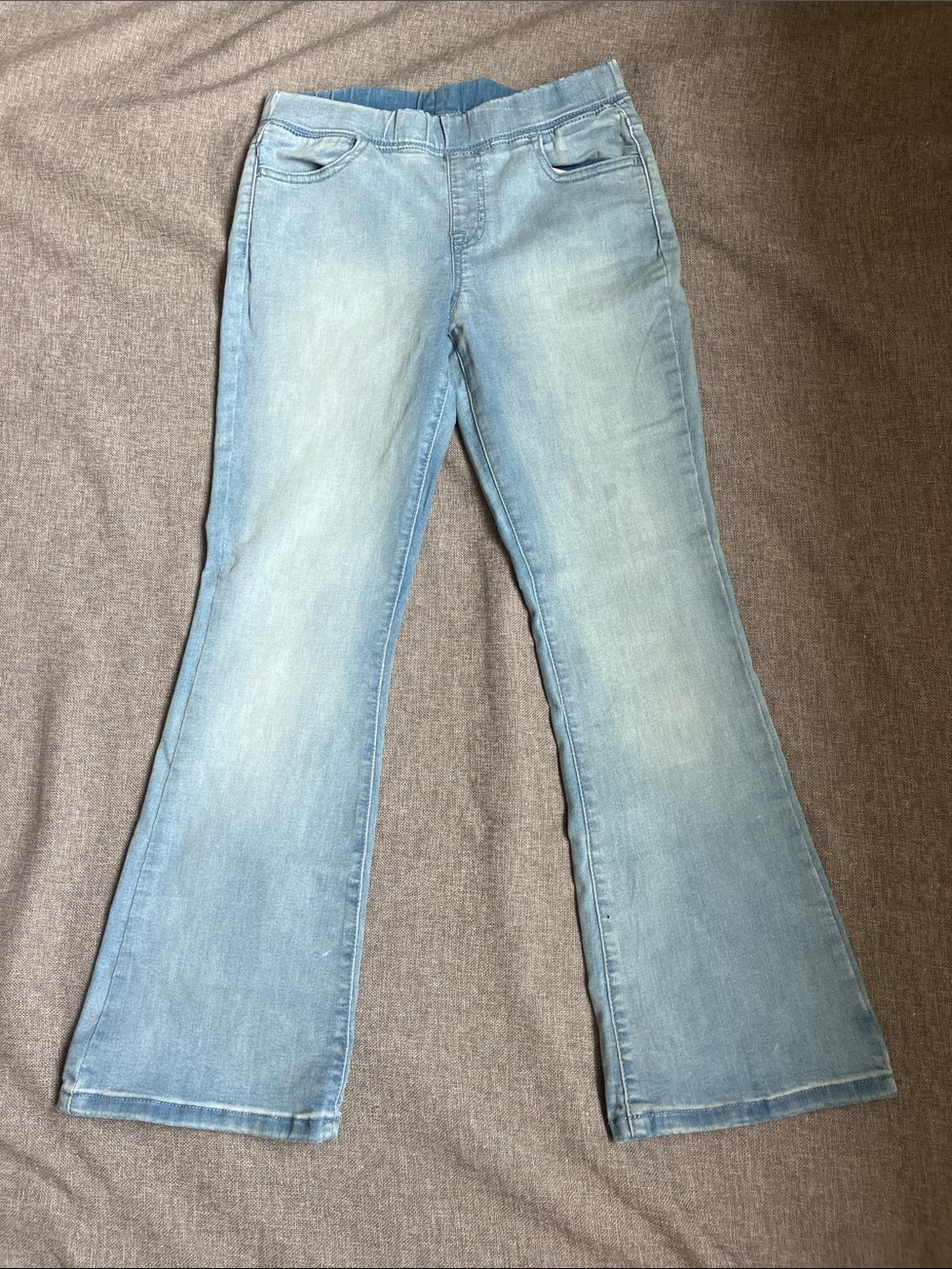 Girls' cat and jack Flare Jeans -Light Wash- Denim, Elastic Waist, Back Pocket